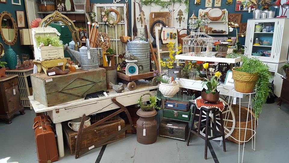 antiquemarketplacereclectic Reclectic Home Decor, LLC